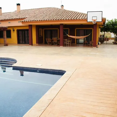 Casa Ximo Nyaraló